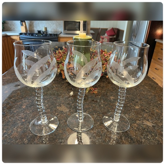 Tommy Bahama Dining Tommy Bahamaetched Palm Tree Wine Glasses